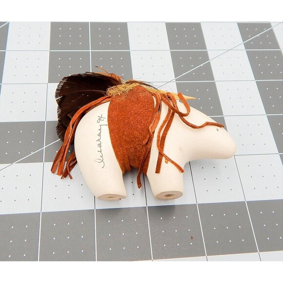 Fetish White Bear Feather Offering Signed Iesaray '94 3 inch Southwest Decor - Picture 4 of 8